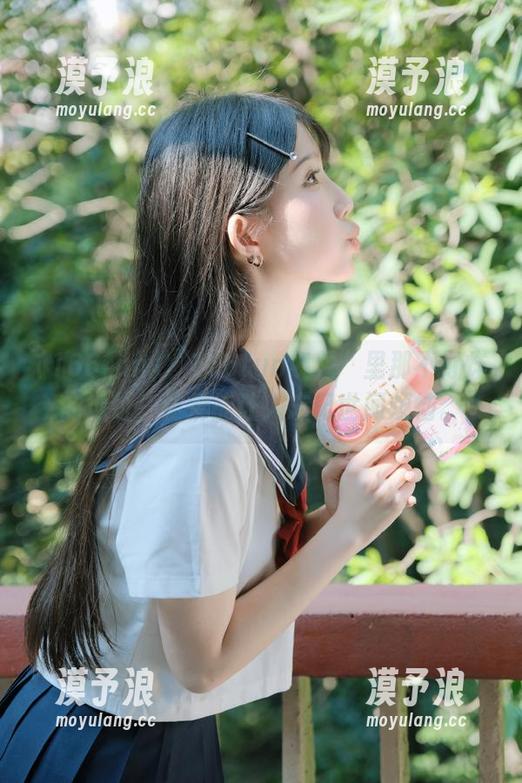 “166fun视频”里那不打烊的地址，仿佛能让人忘记世间烦恼。