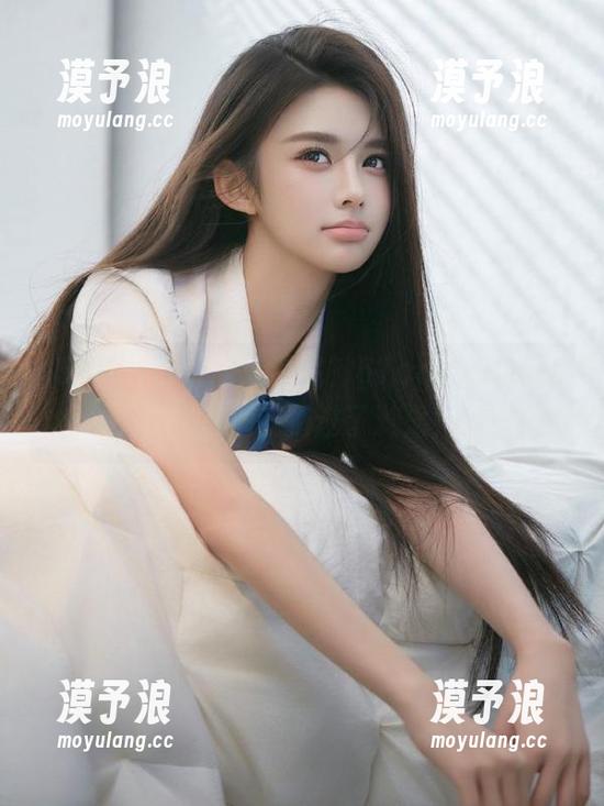 51cg 说好的消遣呢?51cg1.comapp直接把我拖进了漩涡!