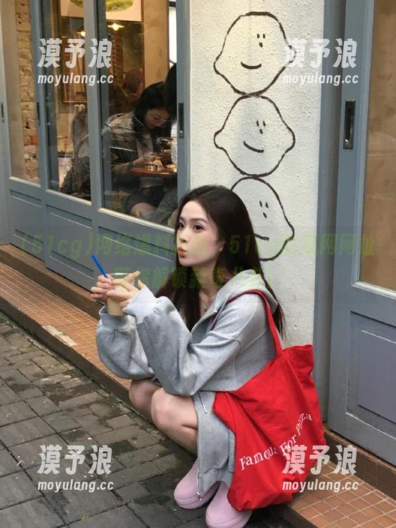 51cg 网络爆料指南,51cg吃瓜网网址带你解锁新奇八卦!