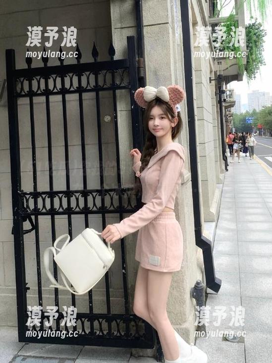 你找的51吃瓜地址，竟然隐藏在一个冰淇淋店旁边…