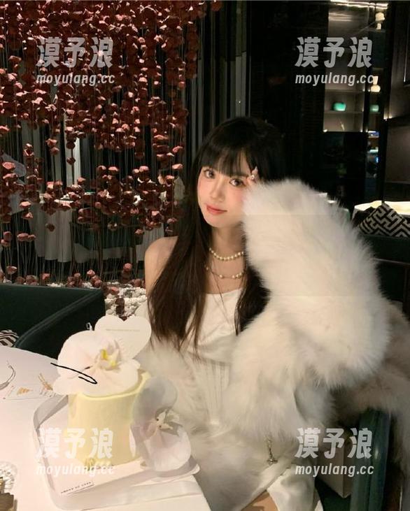 今日“51吃瓜中心”的线路更新，你关注的八卦在此起航！