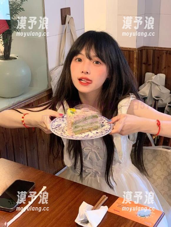 看得我嘴角上扬，今日51吃瓜网又给我啥新鲜事儿？