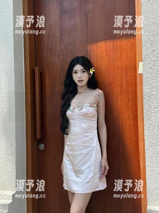 51吃瓜网 摊上事儿了?来51吃瓜网分享你的校园爆料吧!