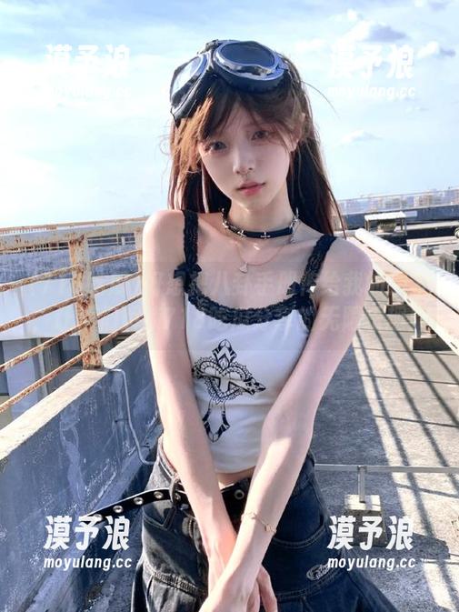 718吃瓜 好想把八卦手册传给我的朋友,让他们解锁718吃瓜分享的无限乐趣!