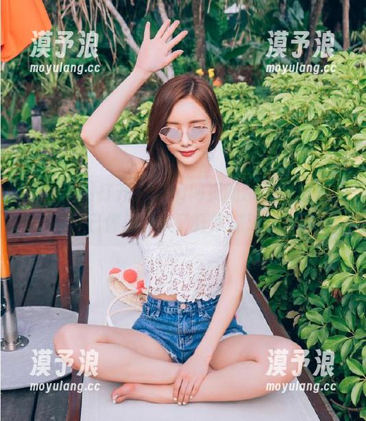 91icg 打开91icg网页的瞬间,感觉自己像是步入了狂欢派对!