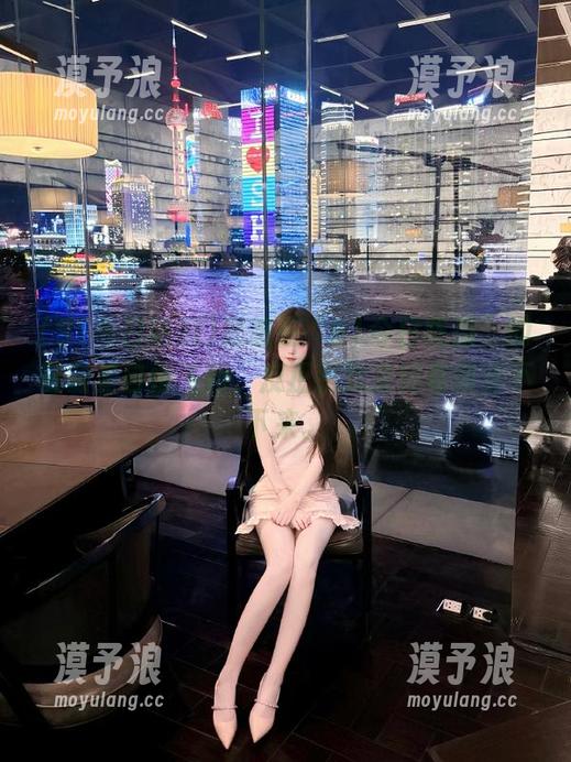 91今日吃瓜 思想在“91今日吃瓜”的资源里自由飞翔,反正我就是好奇得停不下来。