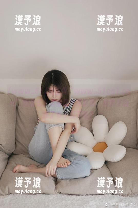 用登录“www..51cg1.com”的方式，仿佛是在喝鸡汤，其实里边掺了多少瓜干呢？