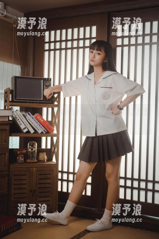 www.吃瓜 www.吃瓜有个视频让我想起了那个夏天的傻事,哈哈!