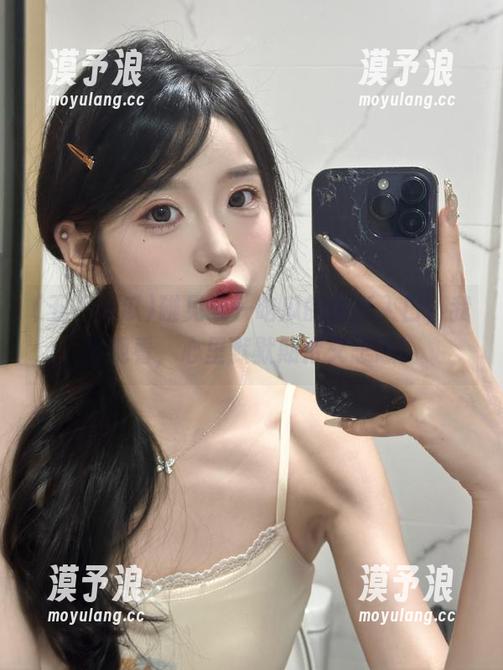 五一吃瓜 碰见五一吃瓜的最新入口,我在观看,心里默默期待又忐忑。