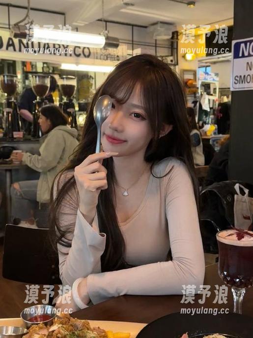 免费吃瓜 叹息,为什么“免费吃瓜”入口那么吸引,让我一发不可收拾?