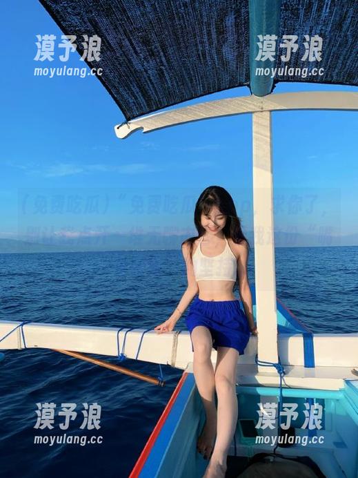 免费吃瓜 “免费吃瓜”app,求你了,别让我点开一堆无聊内容,看我这份“嘴角微甜”的坚持...