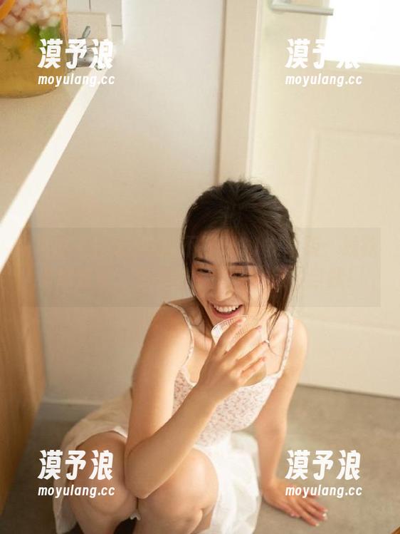 吃瓜不打烊91安卓版：线路错综复杂，为你的“围观”放飞自我！