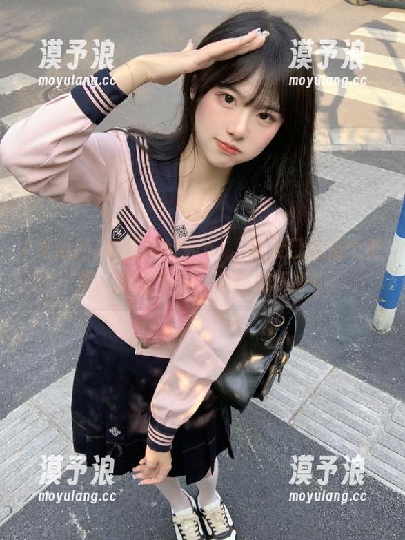 吃瓜网 吃瓜网t7wcc,这入口像是个奇观,时间不够,八卦倒不少!