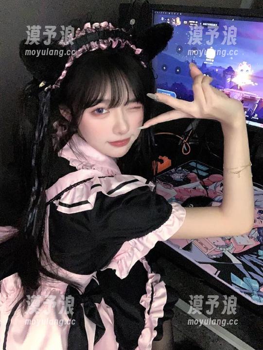 吃瓜黑料 “吃瓜黑料”在线:传送门点开,躲不过的大瓜来了!