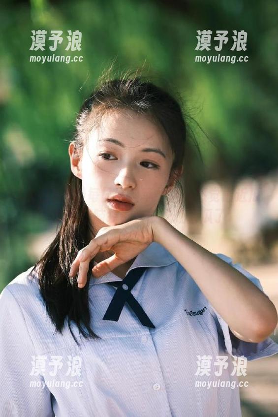 每日黑料 每日黑料苹果版:感觉最近瓜太多,脑袋都快被吃成西瓜了
