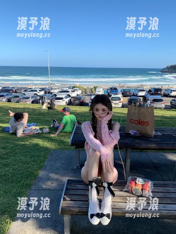 下载一波，黑料不打烊tttzzz，随时随地进门！
