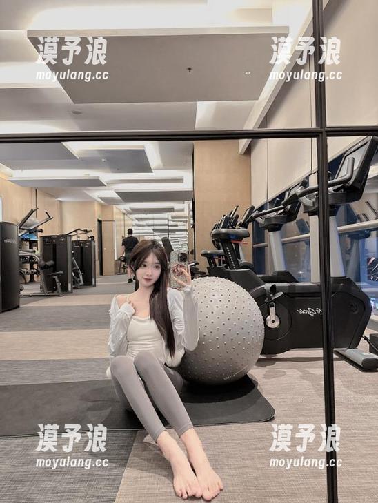 黑料不打烊 下载黑料不打烊肾虚十八连,连夜潜入八卦深海,一起抓住那些八卦小鱼吧!