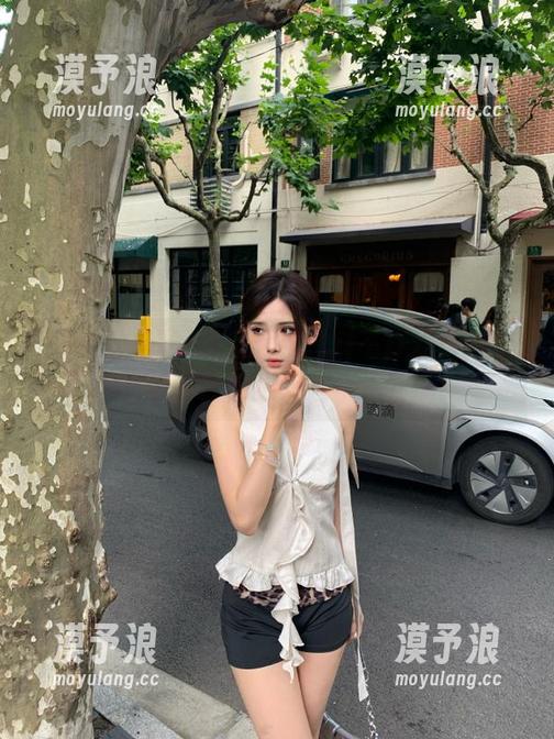 黑料不打烊 哪里能找黑料不打烊tttzzz的安卓入口?我只想躺着吃瓜!