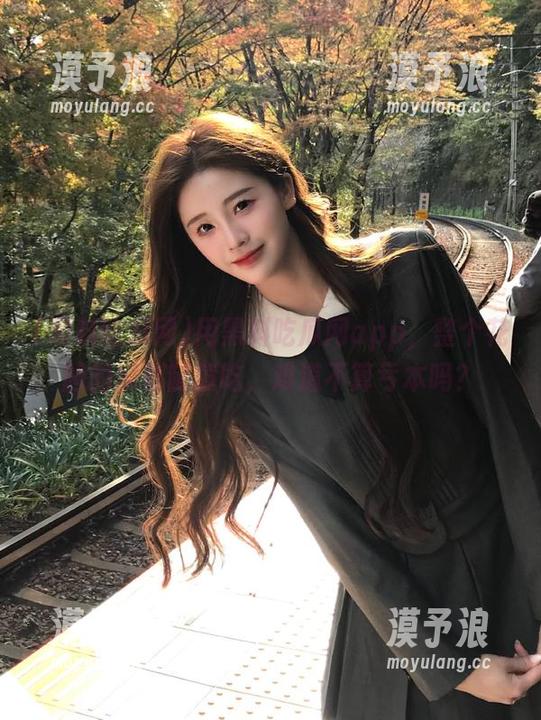黑料吃瓜网 用黑料吃瓜网app,整个花园的瓜都随意吃,难道不算亏本吗?