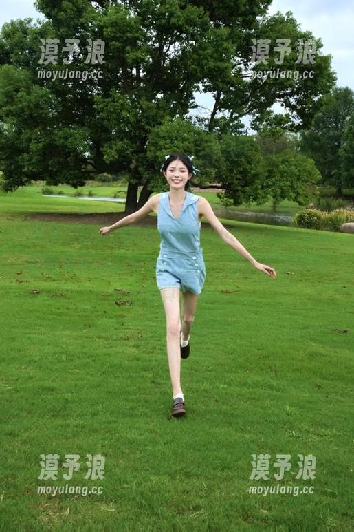 翻开网页，668.su黑料正能量每天都为我带来新动向，简直就像现实版的真人秀！