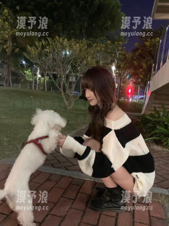 每天直达黑料社app，吃瓜的同时还能顺便养颜吗？哈哈！