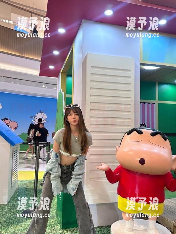黑料社区官网：热闹归热闹，请记得回家的路上不要迷路！