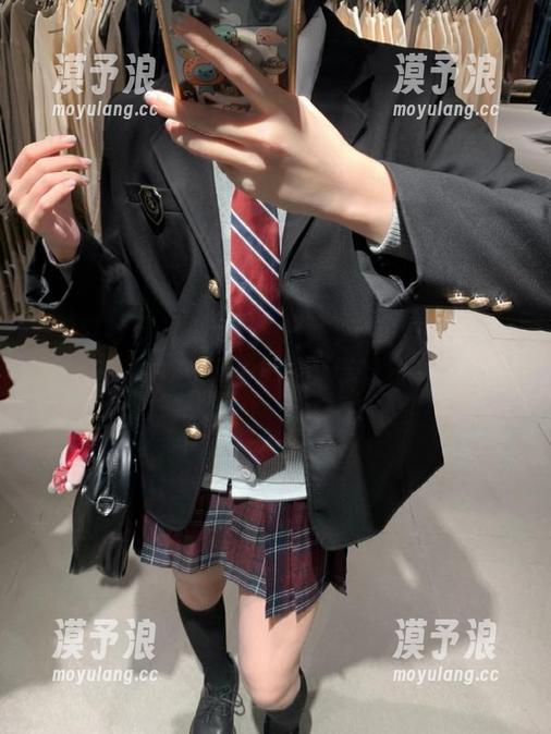 黑料社区网站：这儿永不迷路，很多时候，真相可能比你想象的更扭曲。