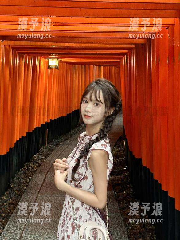 黑料网站 抖音风在黑料网站上永久发酵,吃瓜的节奏没停过!