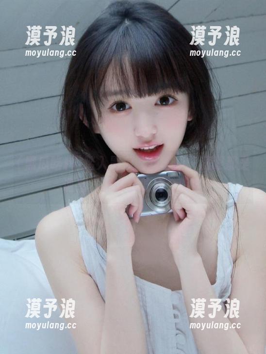 黑瓜吃料 踏入黑瓜吃料官网,满眼都是诱惑,我该先吃哪个呢?